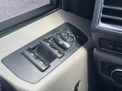 Used 2016 Ford F150 XLT w/ Equipment Group 302A Luxury RWD image 23