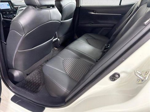 Used 2022 Toyota Camry SE FWD image 20