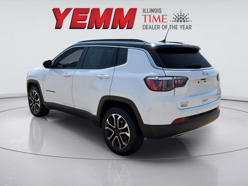 Used 2023 Jeep Compass Limited AWD/4WD image 10