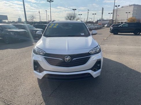 Used 2022 Buick Encore GX Select w/ Sport Touring Package image 2