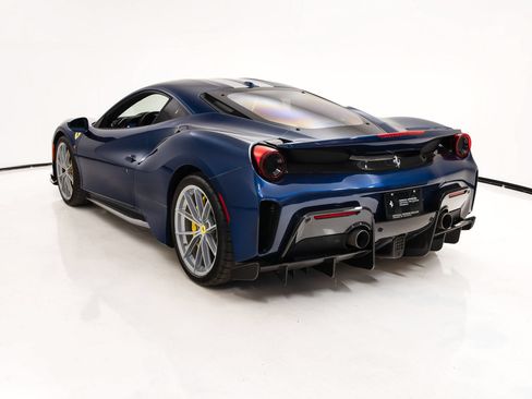 Certified 2020 Ferrari 488 Pista Coupe RWD image 2