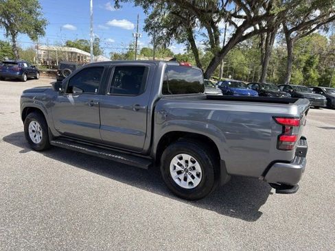 Used 2024 Nissan Frontier SV w/ Tow Package image 4