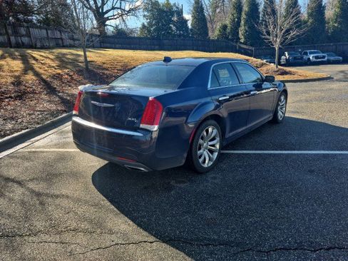 Used 2015 Chrysler 300 C Platinum w/ Light Group image 7