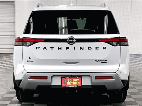 New 2025 Nissan Pathfinder Platinum w/ Lighting Package (N93) AWD/4WD image 5