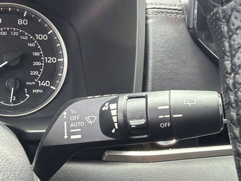 Used 2023 Mitsubishi Outlander SE FWD image 28