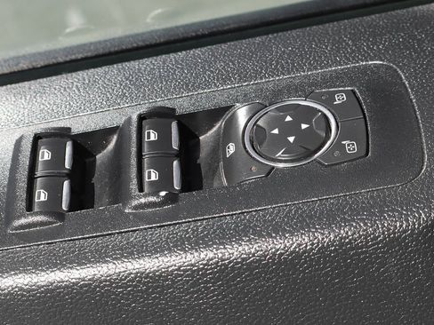 Used 2015 Ford F150 XLT w/ Equipment Group 302A Luxury image 16