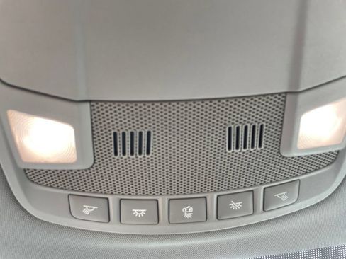 Used 2017 Ford F150 Lariat RWD image 13