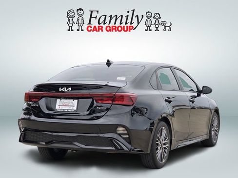 Used 2024 Kia Forte GT-Line w/ GT-Line Premium Package FWD image 4