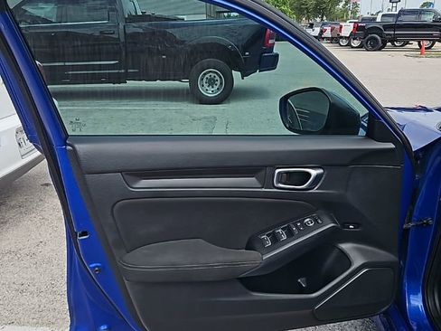 Used 2023 Honda Civic Sport image 10