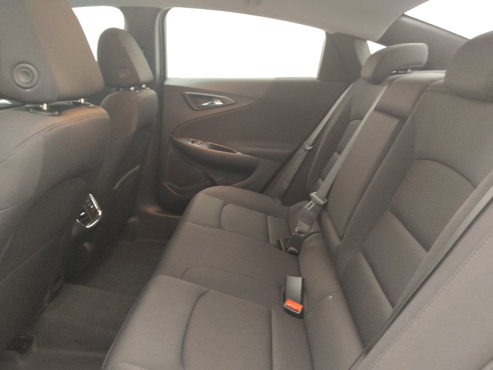 Used 2023 Chevrolet Malibu LT FWD image 18