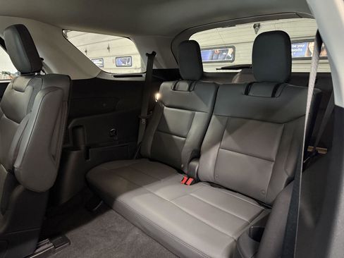 New 2026 Ford Explorer Active image 24