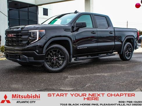 Used 2024 GMC Sierra 1500 Pro w/ Graphite Edition AWD/4WD image 1