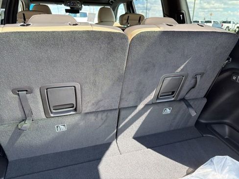 New 2025 Jeep Grand Cherokee L Limited w/ Luxury Tech Group II image 26