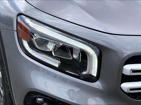 Used 2020 Mercedes-Benz GLB 250 image 31