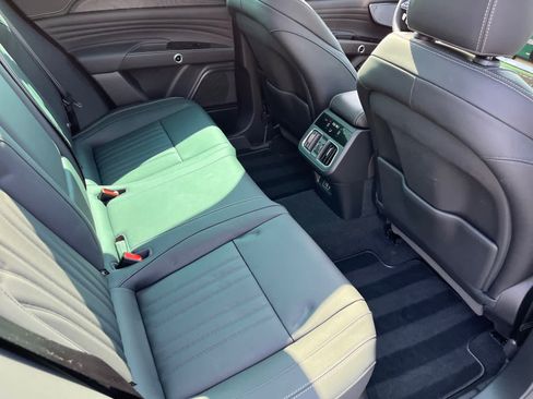 Used 2025 Maserati Grecale Modena image 23