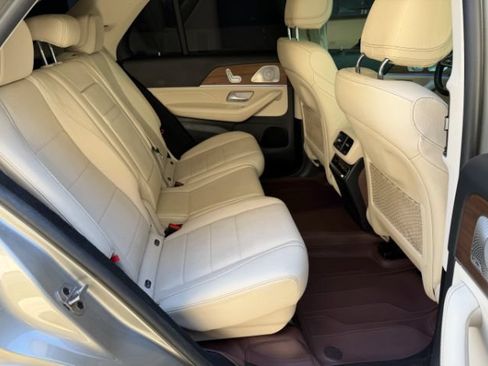 Used 2021 Mercedes-Benz GLE 350 4MATIC image 19