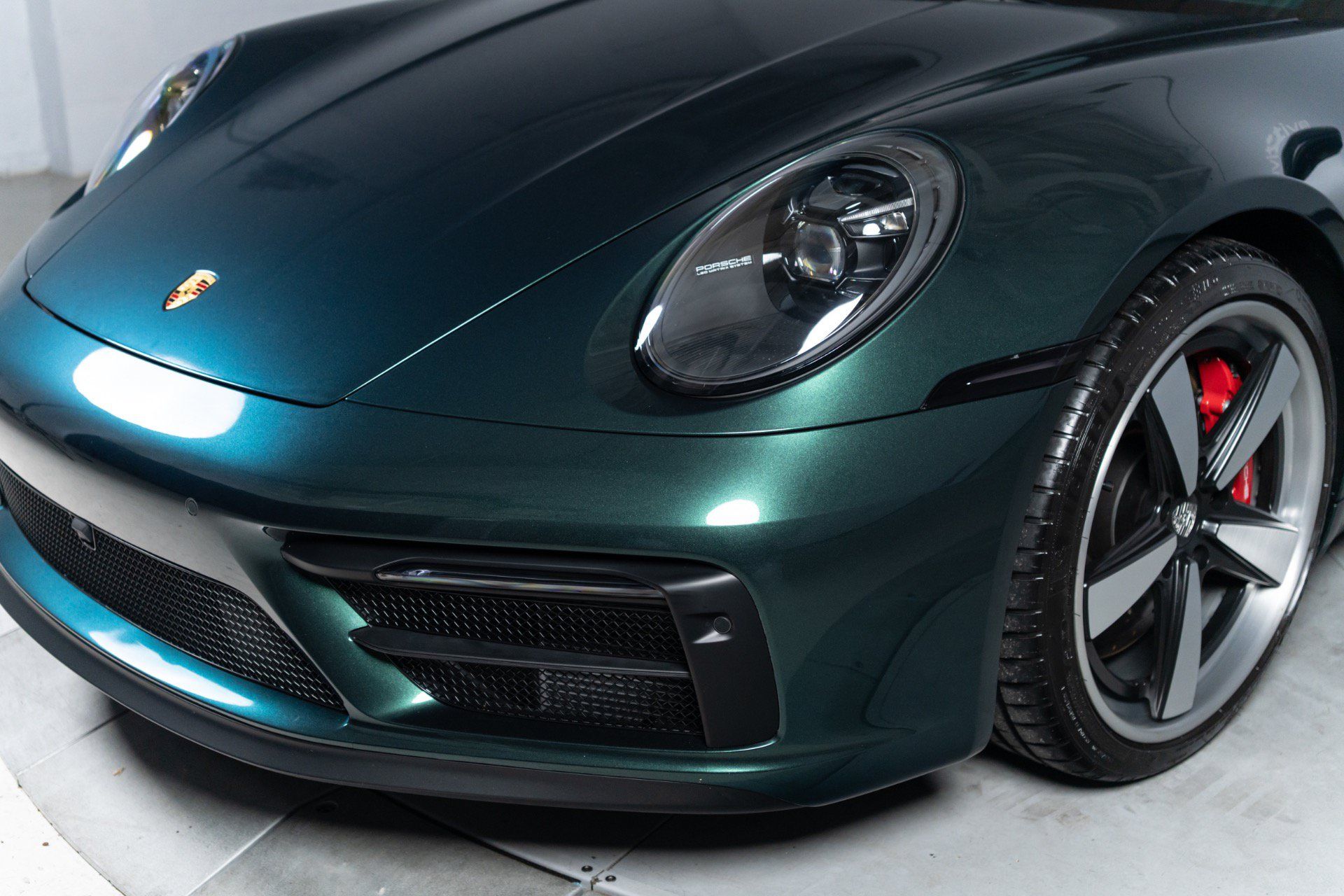 Used 2024 Porsche 911 Targa 4 GTS AWD/4WD image 99