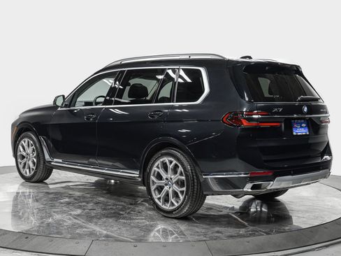 Used 2026 BMW X7 xDrive40i image 4