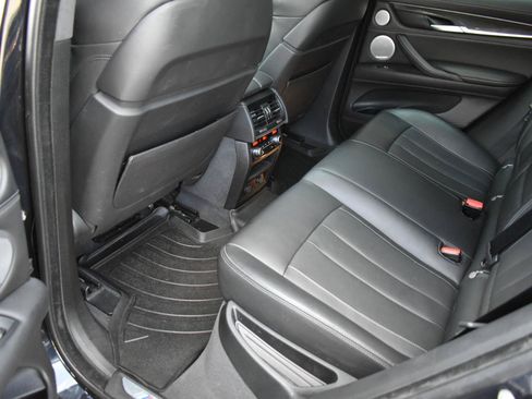 Used 2017 BMW X6 M AWD/4WD image 27