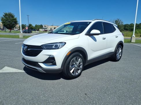 Certified 2022 Buick Encore GX Essence w/ Experience Buick Package FWD image 1