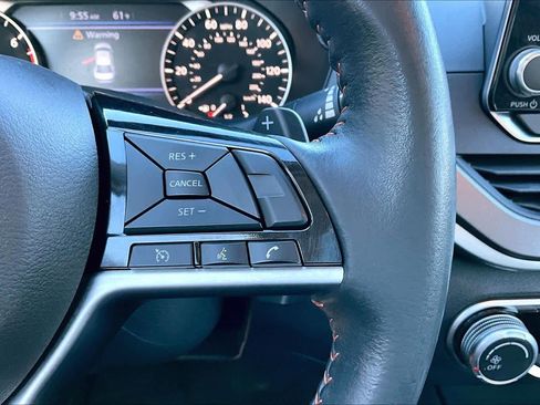 Certified 2024 Nissan Altima 2.5 SR image 24