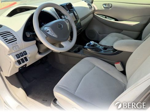 Used 2012 Nissan Leaf SL FWD image 20