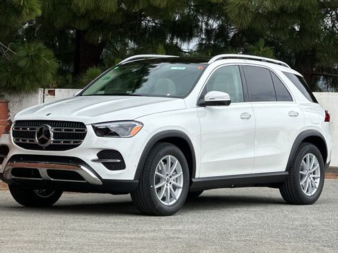 New 2026 Mercedes-Benz GLE 450e 4MATIC image 8