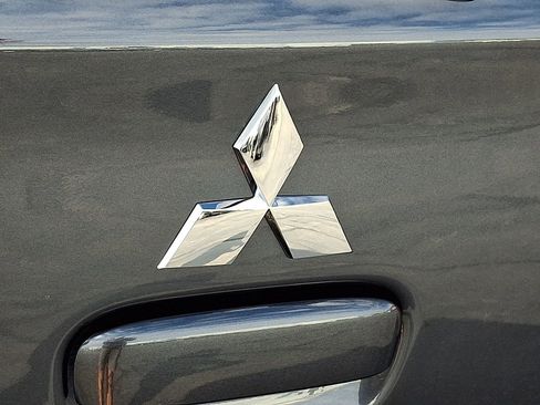 Used 2024 Mitsubishi Mirage ES image 29