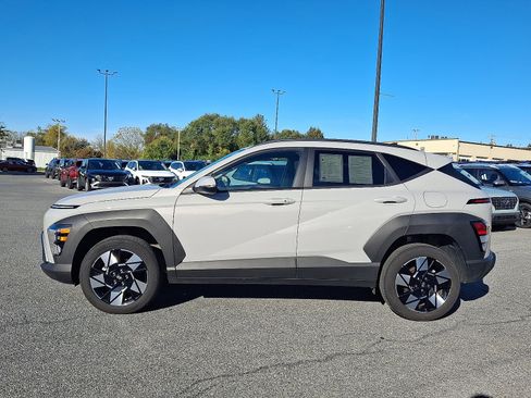 Used 2024 Hyundai Kona SEL image 8