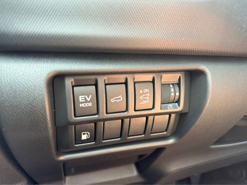 New 2026 Subaru Forester Touring AWD/4WD image 30