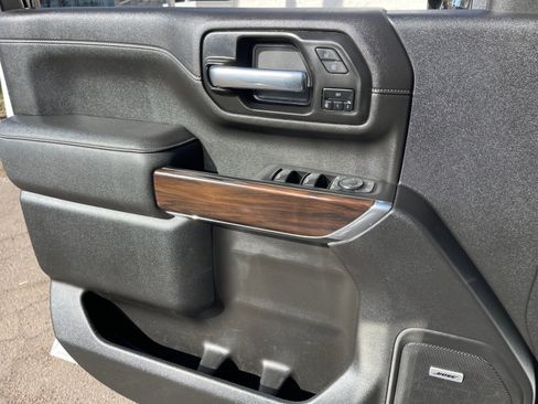 Used 2023 GMC Sierra 3500 SLT w/ SLT Premium Package image 13