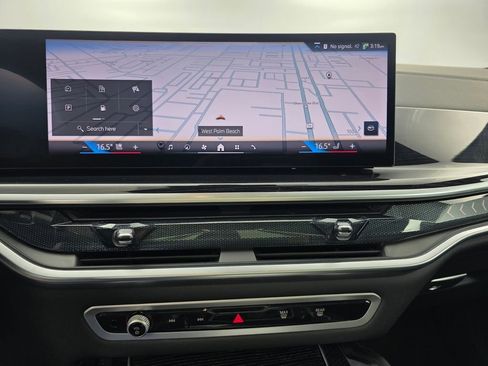 Used 2025 BMW X6 xDrive40i AWD/4WD image 23