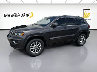 Used 2021 Jeep Grand Cherokee Laredo AWD/4WD video 1