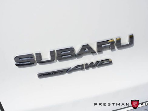 Used 2022 Subaru Ascent Limited w/ Technology Package AWD/4WD image 5