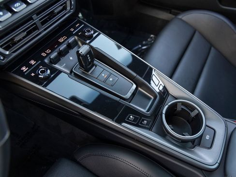 Used 2021 Porsche 911 Carrera S image 37