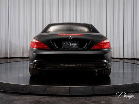 Used 2015 Mercedes-Benz SL 550 image 12