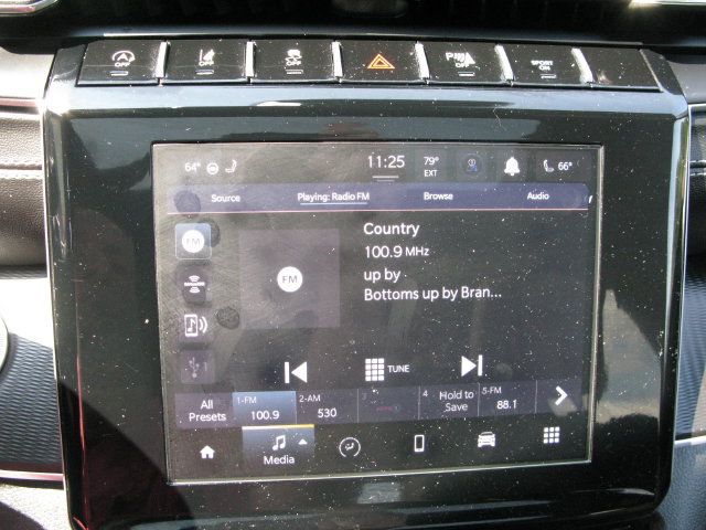 Used 2024 Jeep Grand Cherokee Laredo X w/ Luxury Tech Group I AWD/4WD image 18