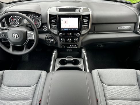 New 2026 RAM 1500 4x4 Crew Cab image 12