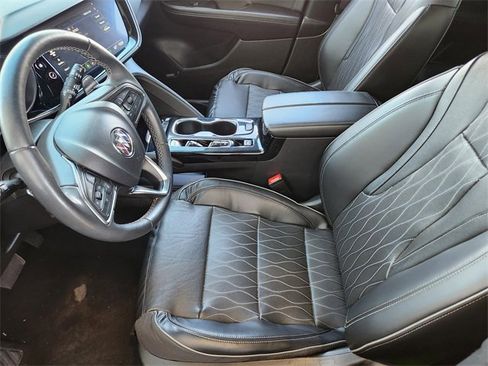 Used 2022 Buick Envision Avenir w/ Technology Package II image 19
