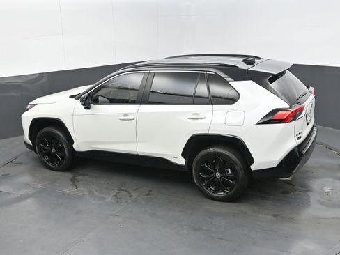 Used 2022 Toyota RAV4 XSE image 32