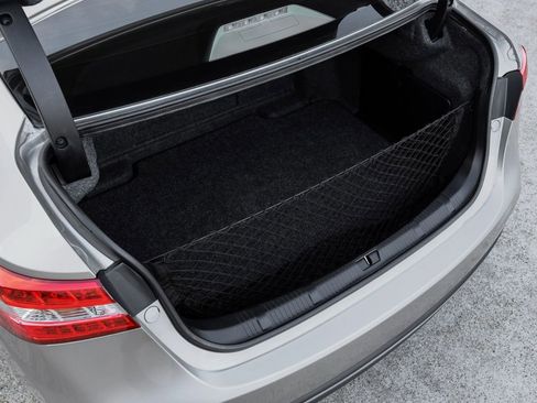 Used 2015 Toyota Avalon Limited image 62