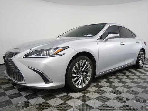 Used 2021 Lexus ES 350 Luxury image 8