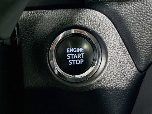 Used 2024 Toyota RAV4 XLE FWD image 19