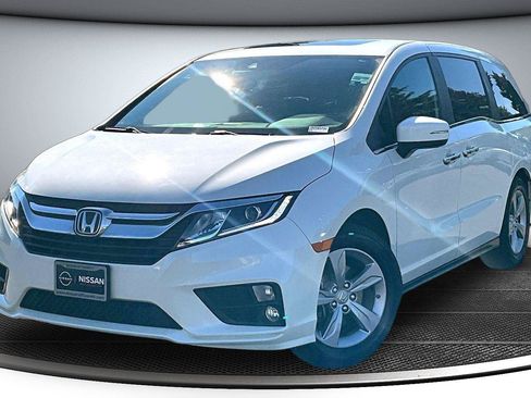 Used 2018 Honda Odyssey EX-L image 4