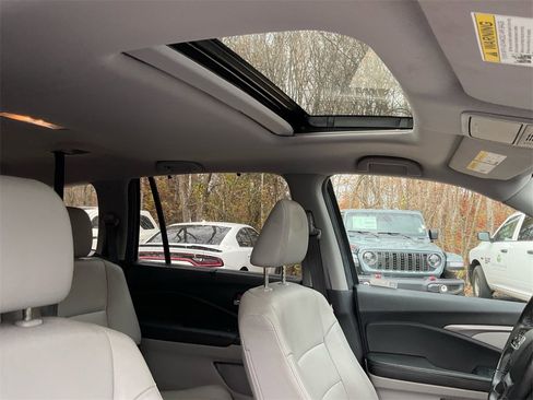 Used 2022 Honda Pilot Special Edition image 22