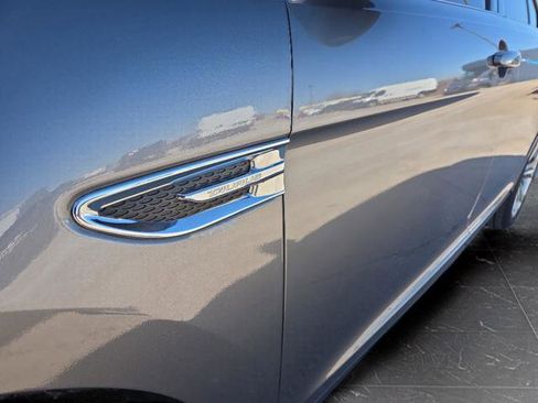 Used 2013 Ford Taurus SEL image 33