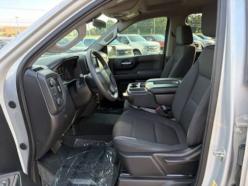 Used 2021 Chevrolet Silverado 1500 Custom AWD/4WD image 11