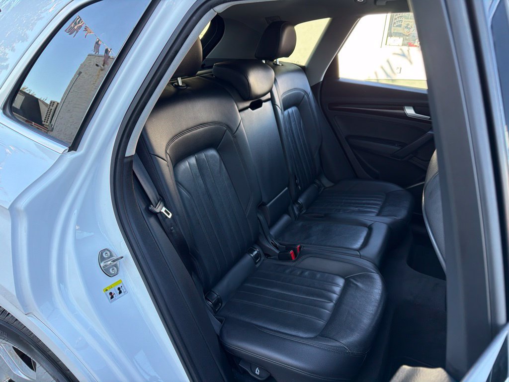 Used 2018 Audi Q5 2.0T Premium Plus w/ Premium Plus Package AWD/4WD image 20