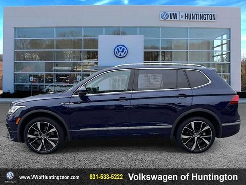 Used 2023 Volkswagen Tiguan SEL R-Line AWD/4WD image 5