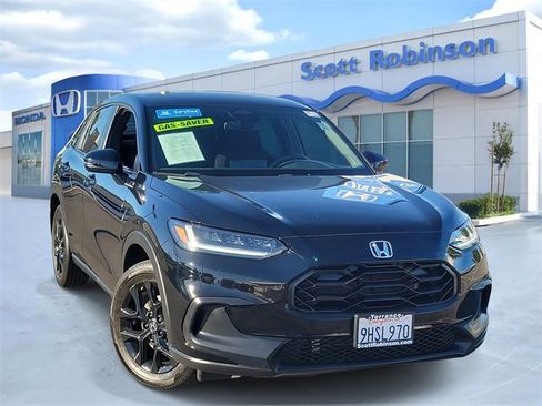 Certified 2024 Honda HR-V Sport image 1